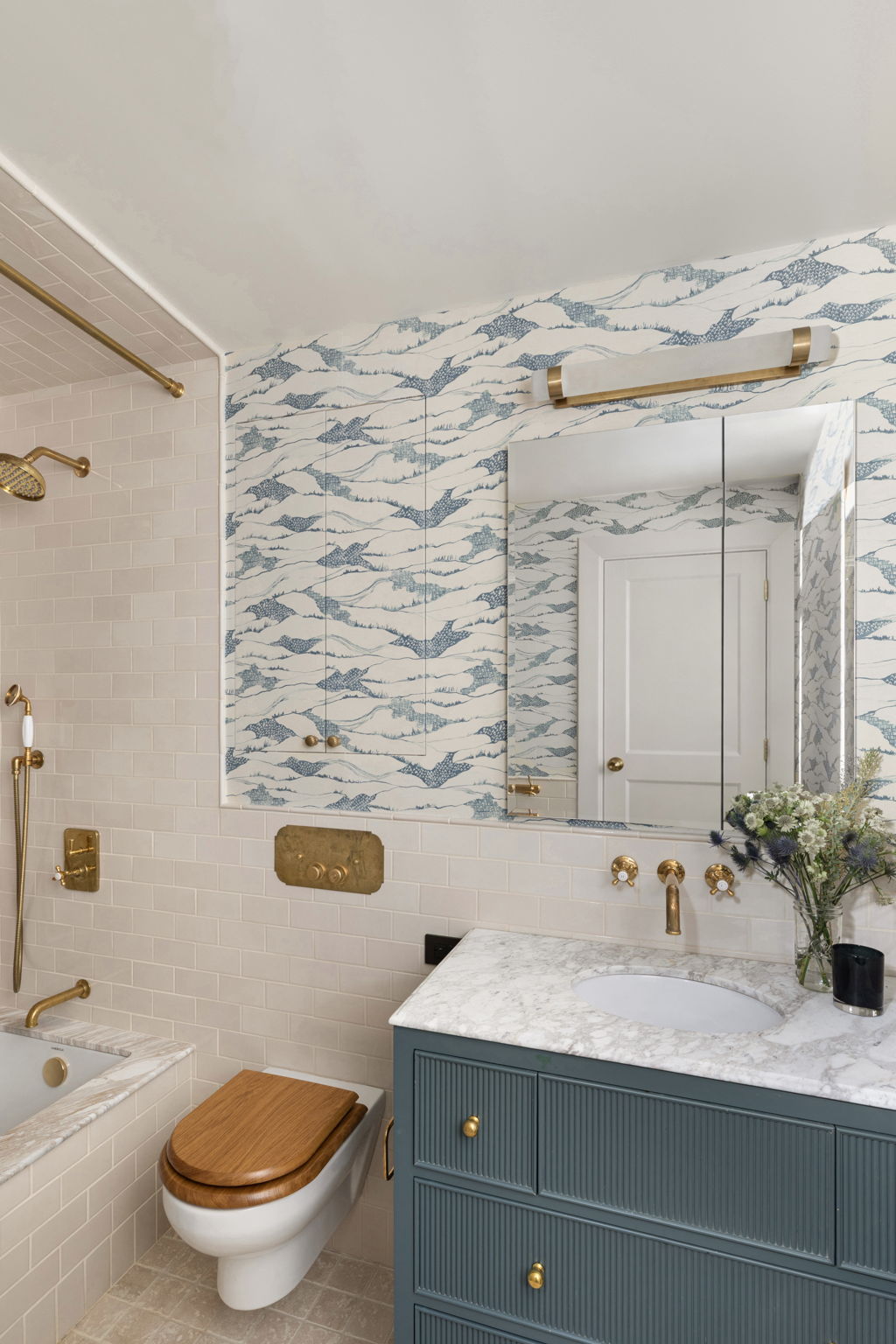 Renovated interior of a pre-war condo at 17 Cornelia Street in the West Village, Manhattan, by Gallery KBNY (continued view 7)
