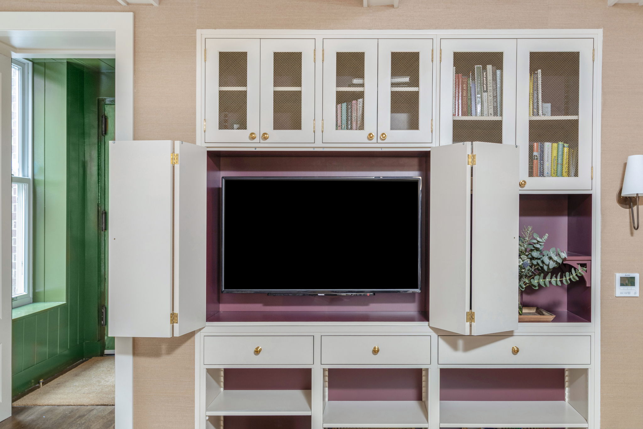 Renovated interior of a pre-war condo at 17 Cornelia Street in the West Village, Manhattan, by Gallery KBNY (view 10)