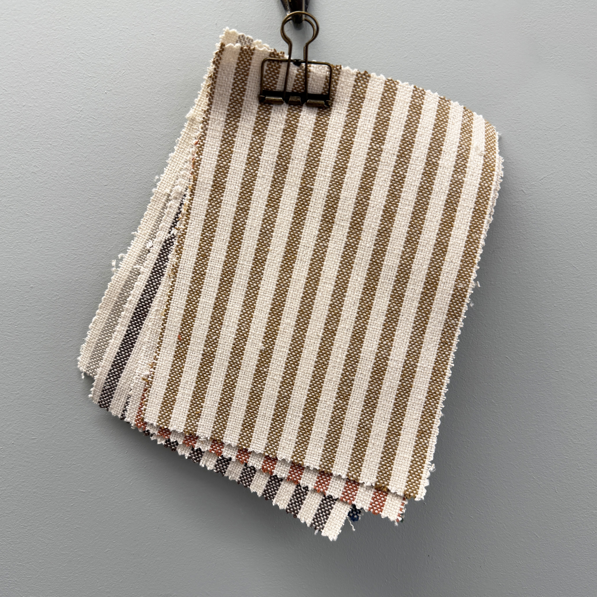 Fabric & Wallpaper - Teyssier