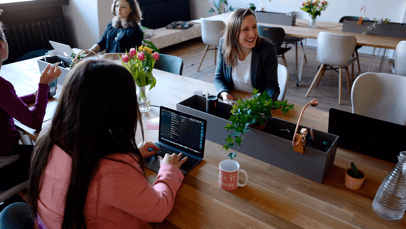 What are Common Mistakes When Working with a New Marketing Agency?