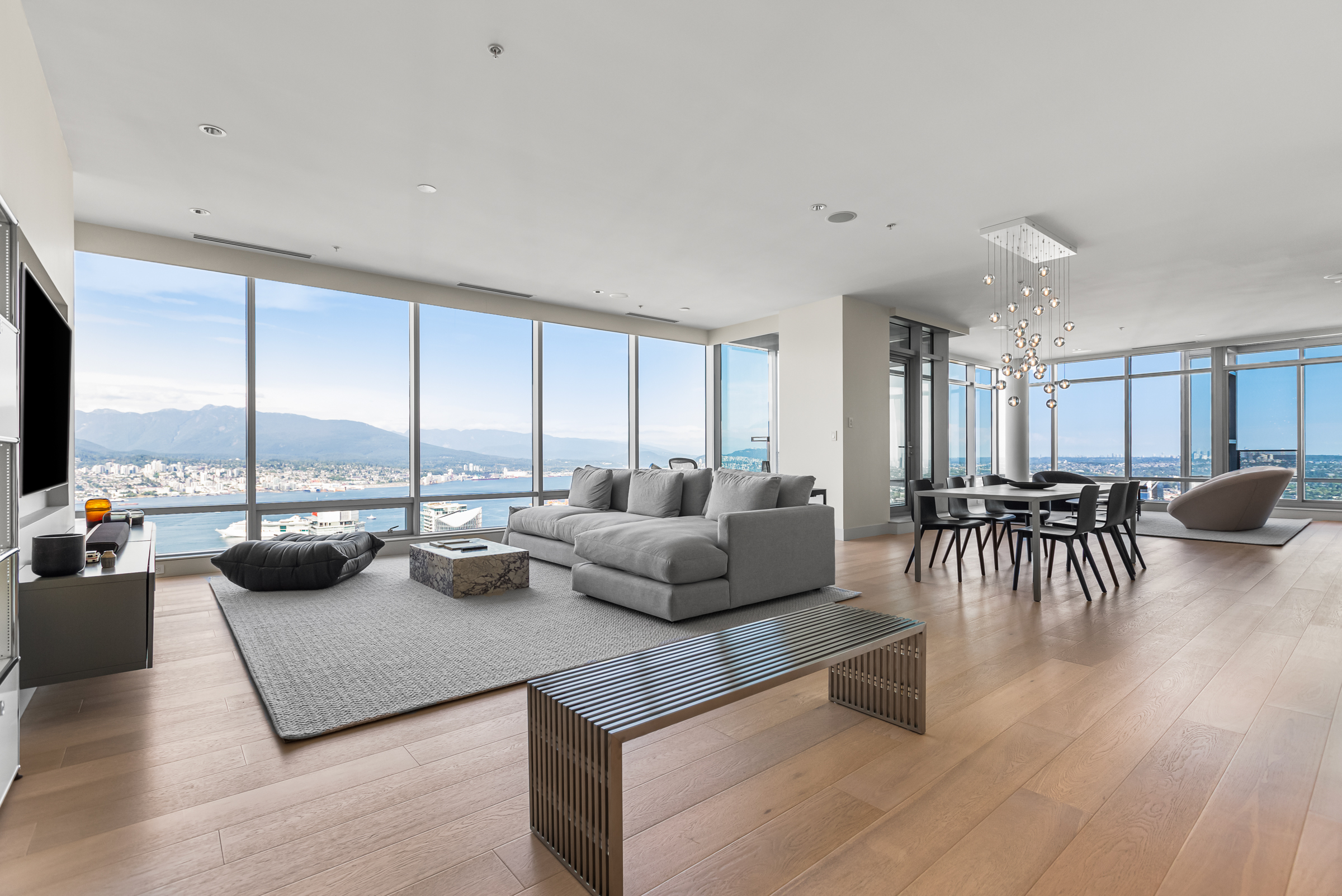 FULLY FURNISHED TWO BEDROOM PROPERTY IN THE PRIVATE ACCESS ESTATES AT THE 1128 WEST GEORGIA STREET, VANCOUVER