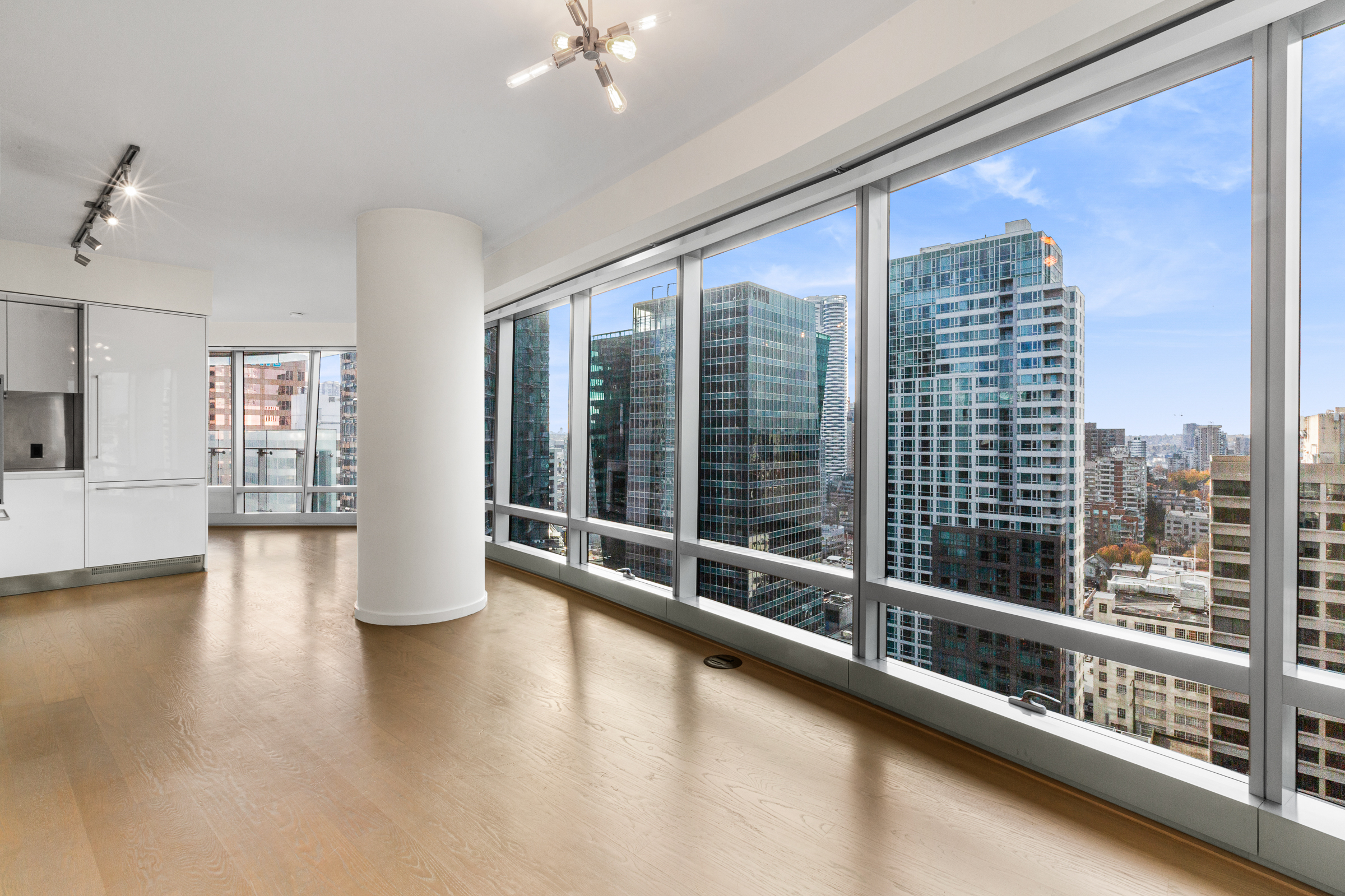 UNFURNISHED TWO BEDROOM PROPERTY IN THE LUXURIOUS 1151 RESIDENCES AT PARADOX HOTEL VANCOUVER