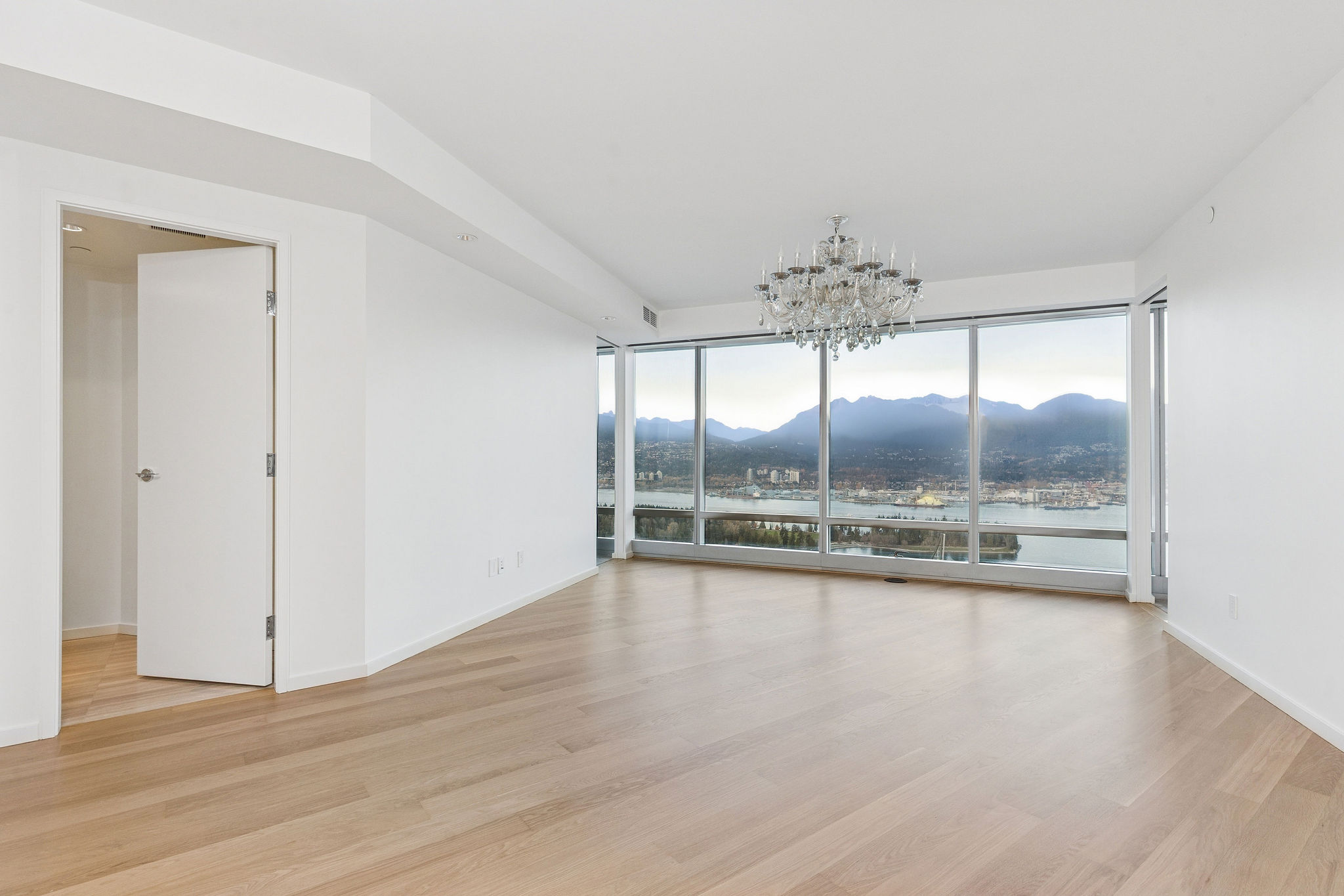 UNFURNISHED DELUXE TWO BEDROOM PROPERTY IN THE LUXURIOUS 1151 RESIDENCES AT PARADOX HOTEL VANCOUVER