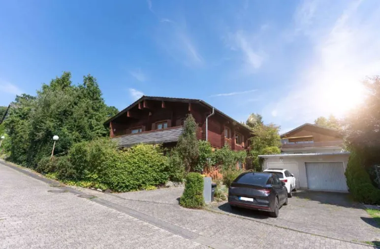 Einfamilienhaus in begehrter Lage am Brasselsberg – vielseitig nutzbar und mit wertvollem Grundstück