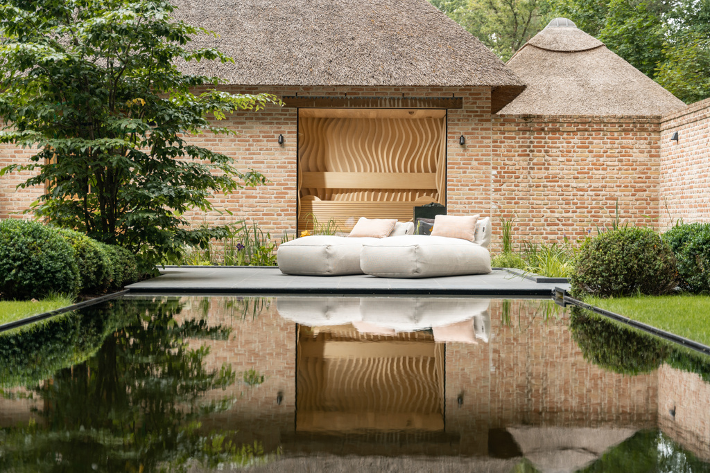 Relax Outdoor showroom in Schijndel