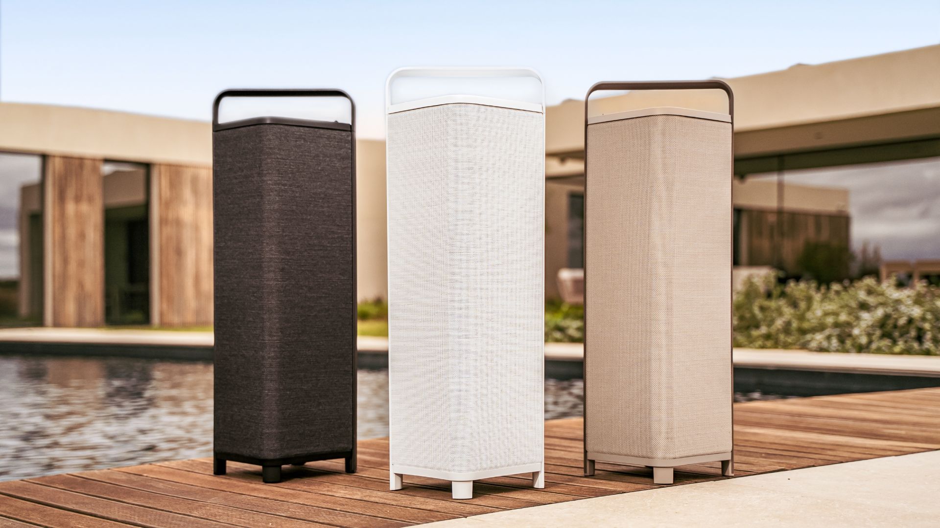 Escape speakers
