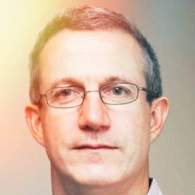 John Voelcker - Car and Driver Magazine_moderator