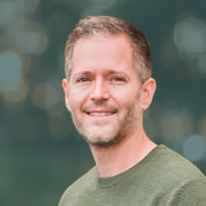 Headshot of Adam Wertel