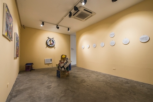 Holiday School of Art Presents: Urban Decay Planning by John Jayvee del Rosario, curated by Teacher Vivian Cruz © MO_Space