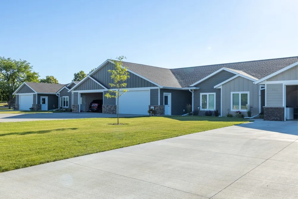 aerial south view of neighborhood