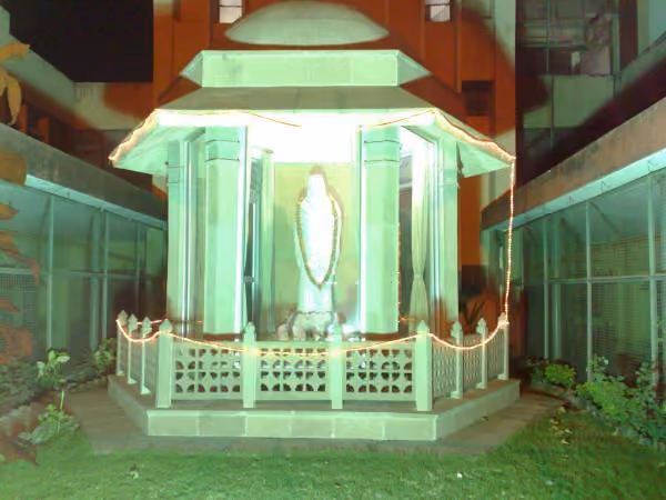 Hôpital Mata Anandamayee, à Shivala, Varanasi