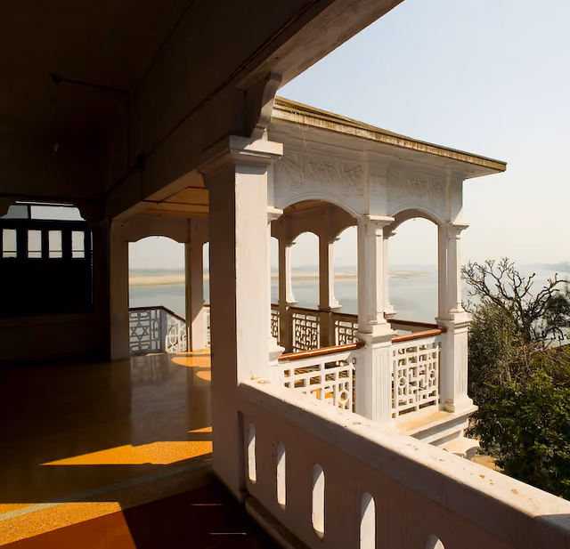 Ashram de Mâ Anandamayî à Kanyapeeth