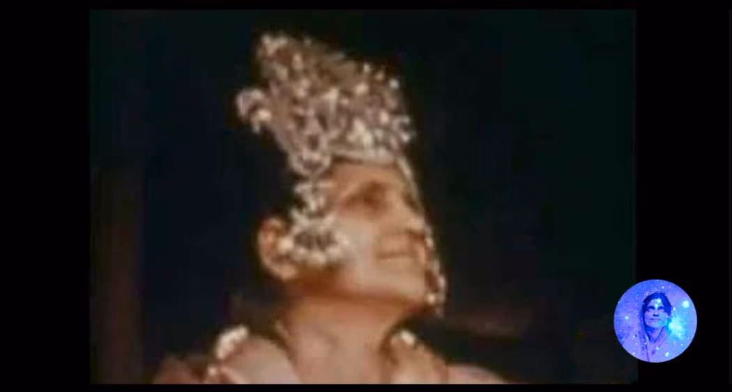 footage of Mâ Ânandamayî, birthday celebrations