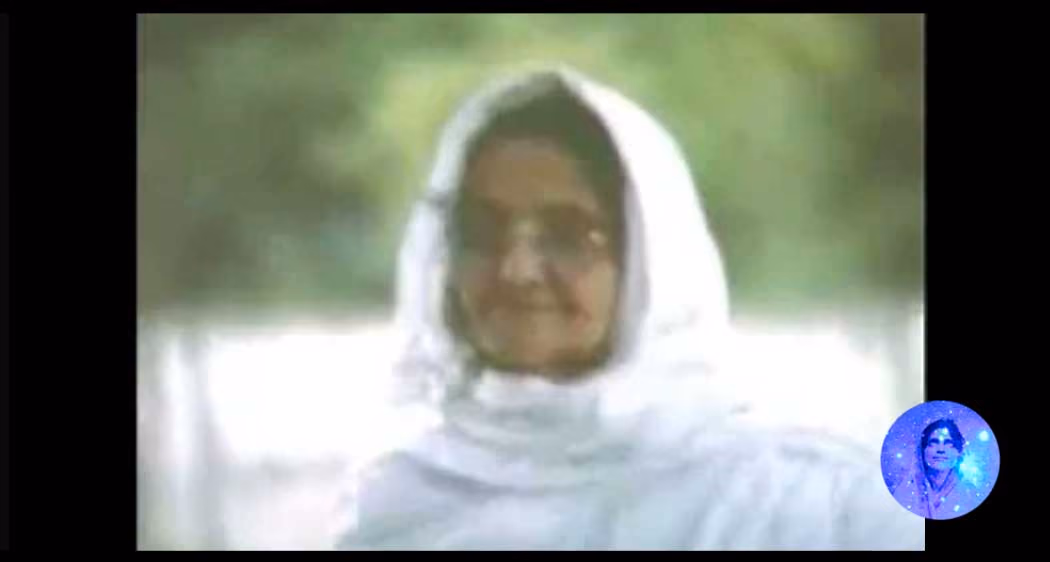 Ma Anandamyi footage in 1981