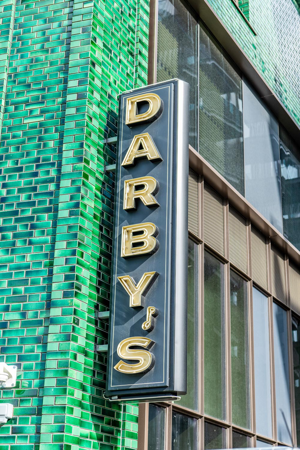 Darby's, Embassy Gardens