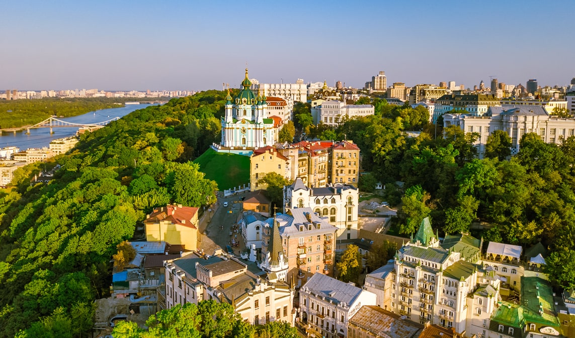 Vue aérienne de Kyiv illustrant le marché locatif de la capitale ukrainienne