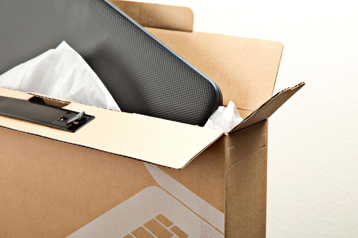 How to Ship a Laptop Securely in Australia (Step-by-Step Guide)