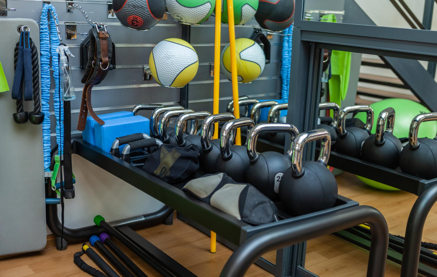 Best Courier Options for Bulky Sporting Goods in Australia