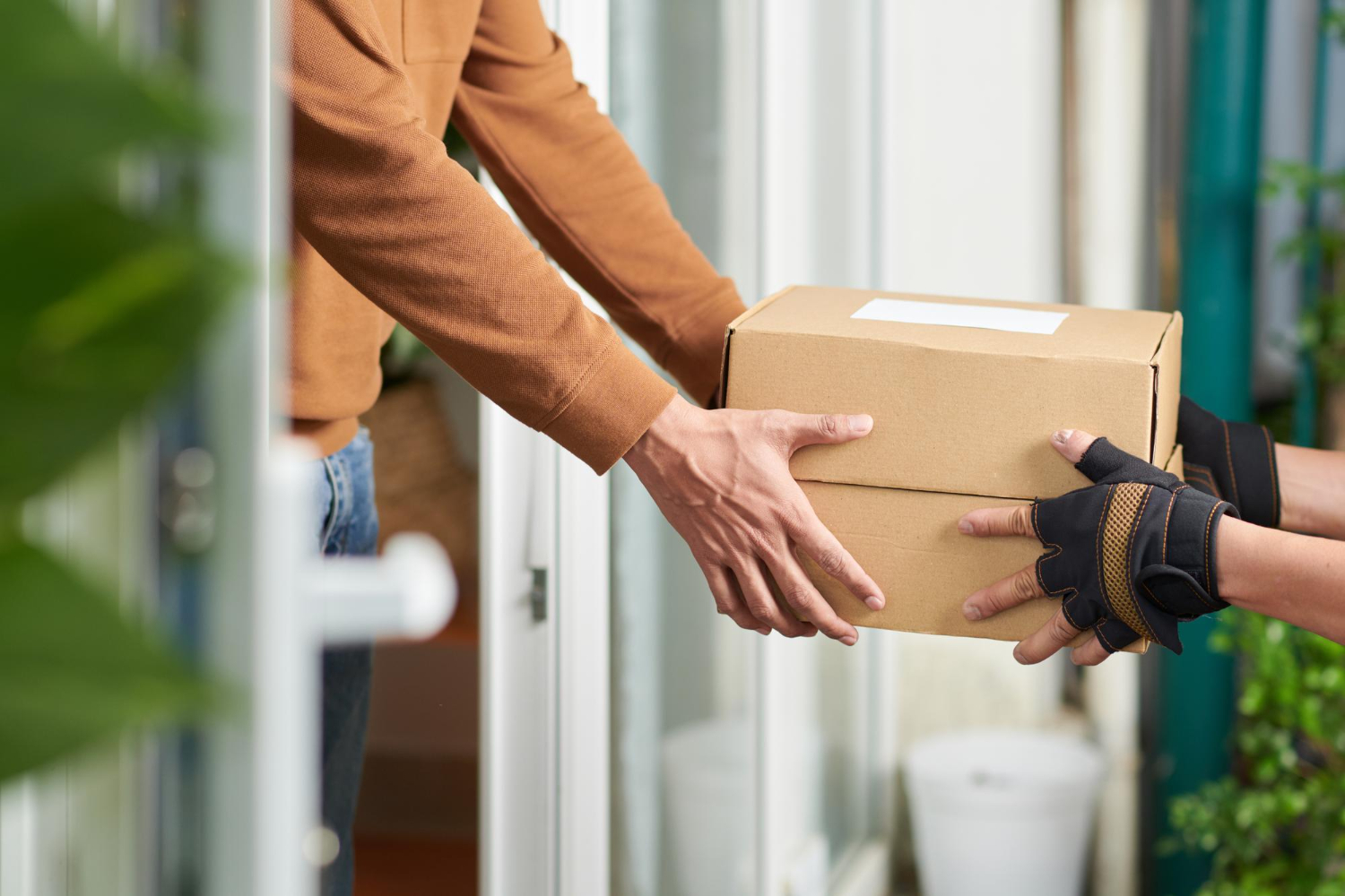 What’s the Cheapest Parcel Delivery Service in Australia? 5 Couriers Compared