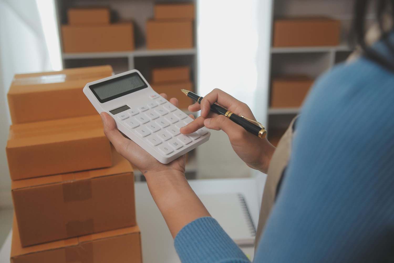 Flat Rate vs Calculated Shipping: What Works Best for Australian eBay Sellers?