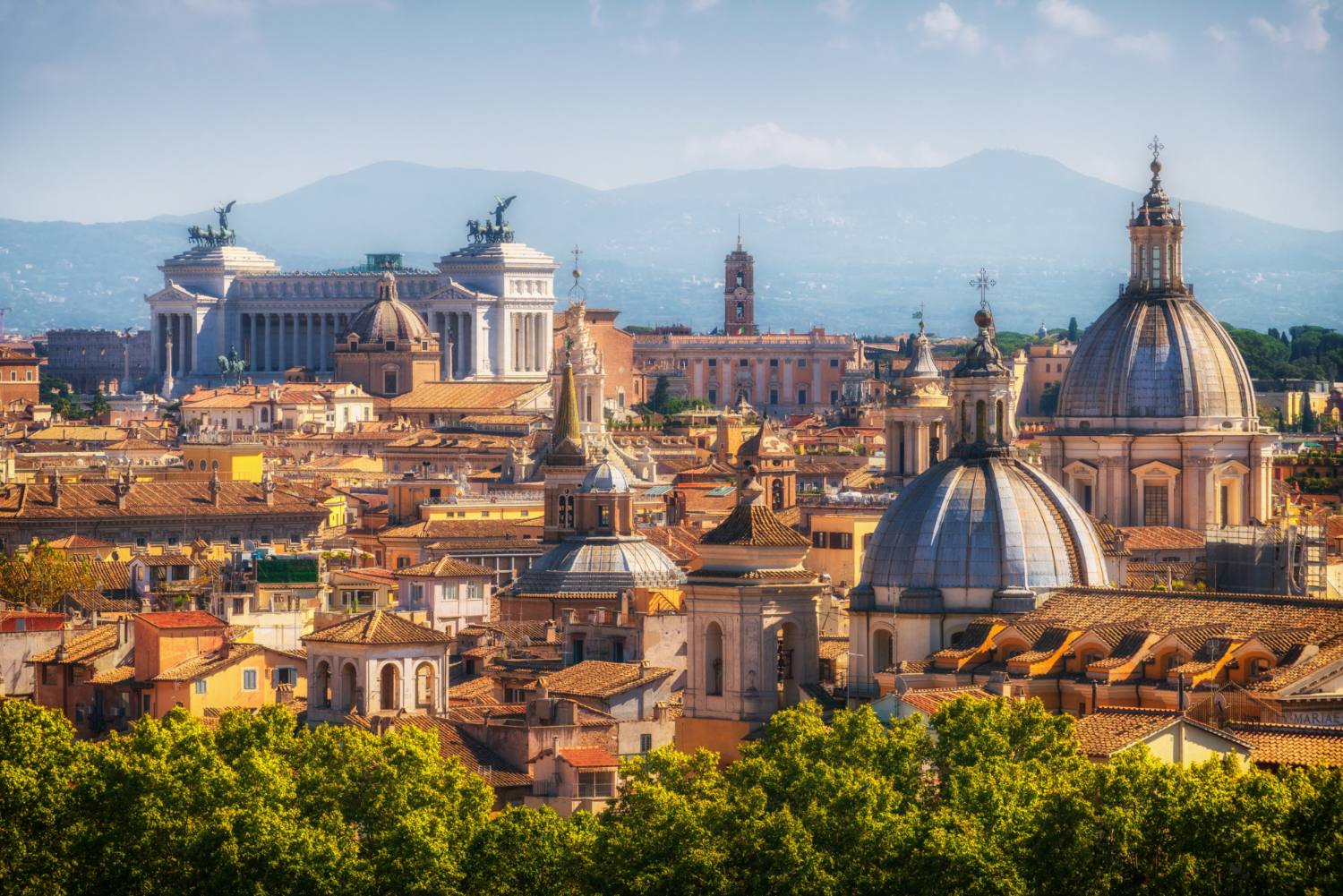 Shipping from Australia to Italy: Air, Sea & Courier Options