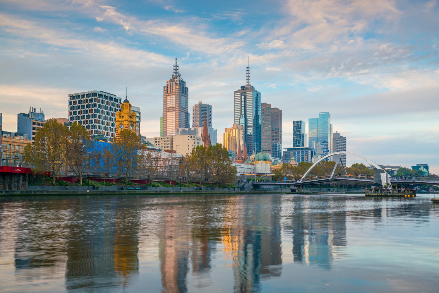 Freight from Melbourne to Darwin: Carriers, Costs & Transit Times