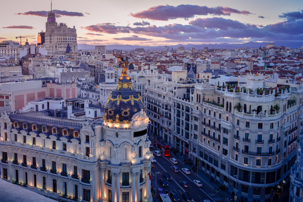 Shipping from Australia to Spain: Freight Options and Transit Times