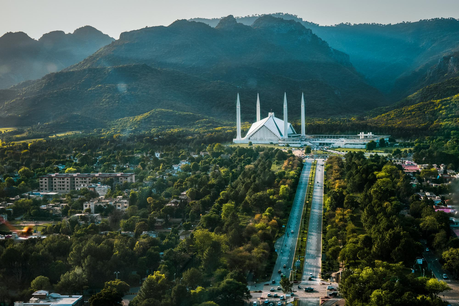 Ship from Australia to Pakistan: Air Freight, Courier & Shipping Options