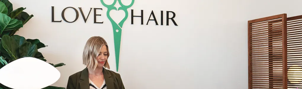 love hair salon owner at reception