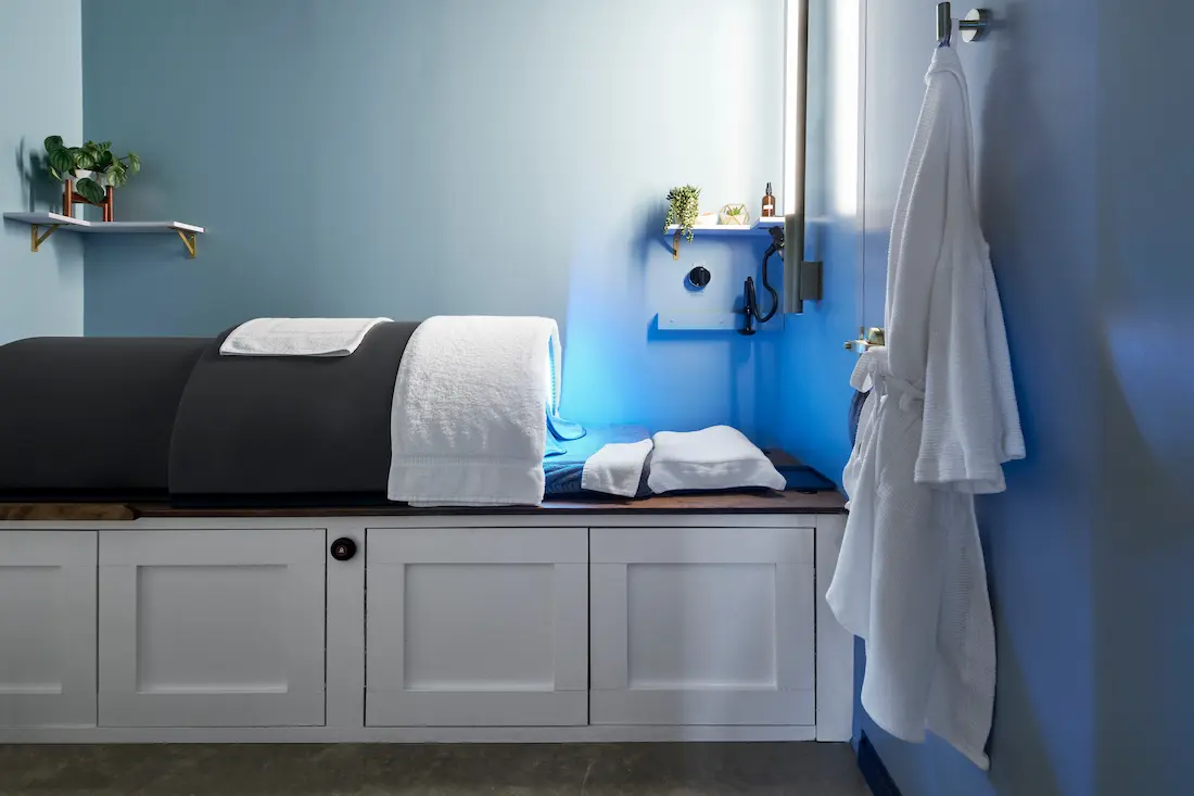 Private treatment room at sek Sauna Studio