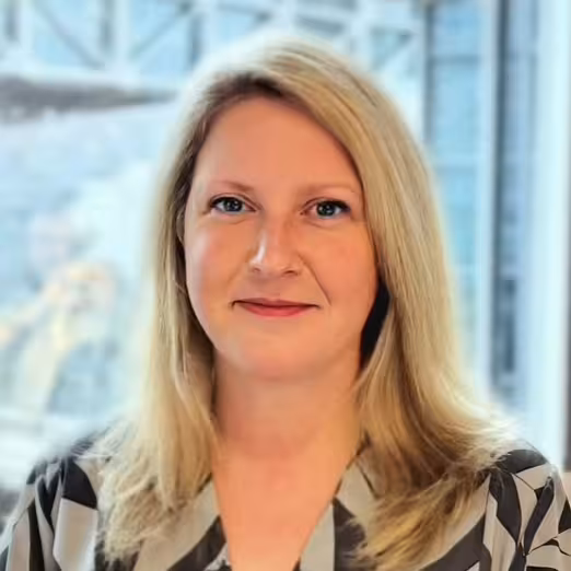 Webinar Host Frederik Schröder