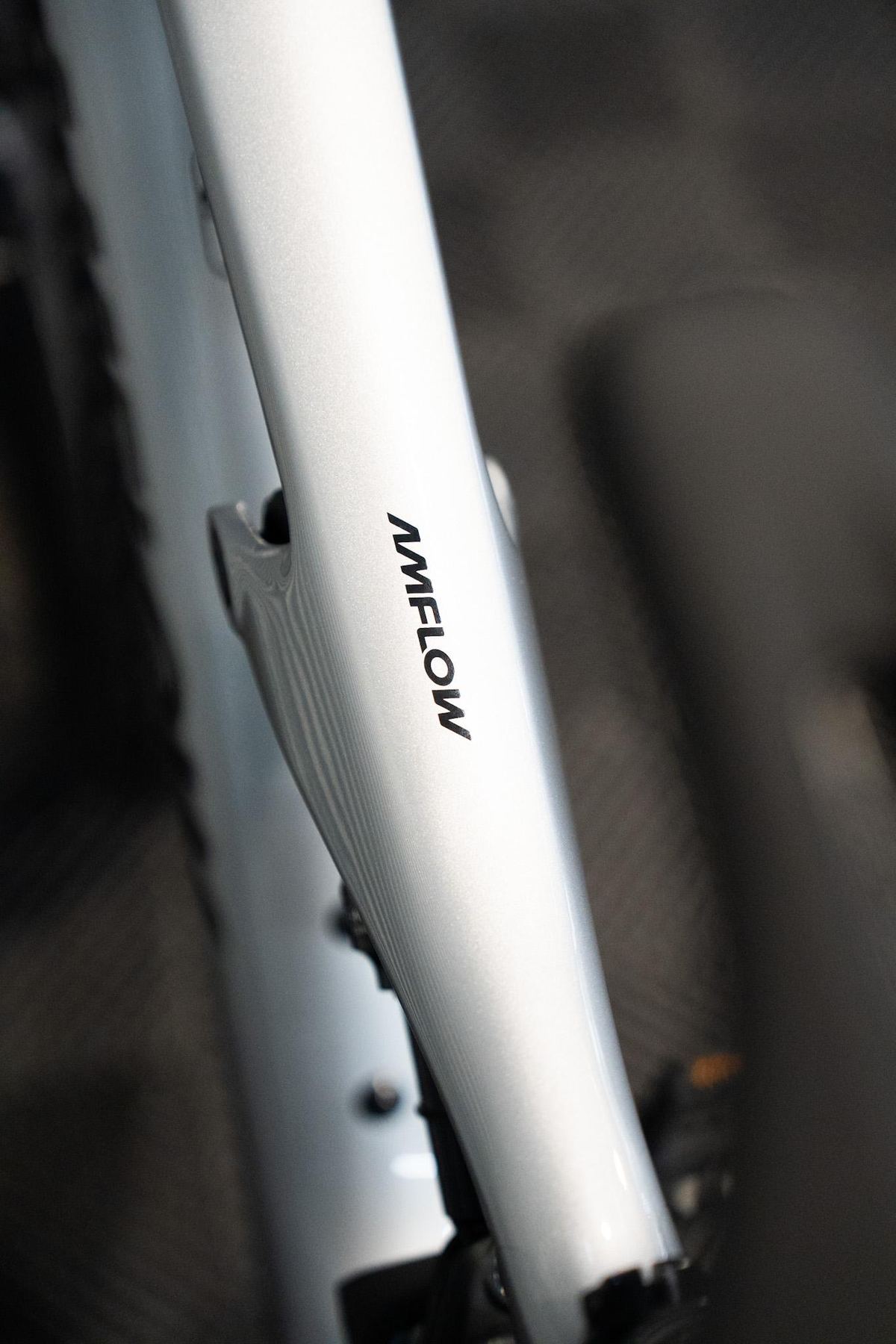 Gloss white Amflow bike frame close-up