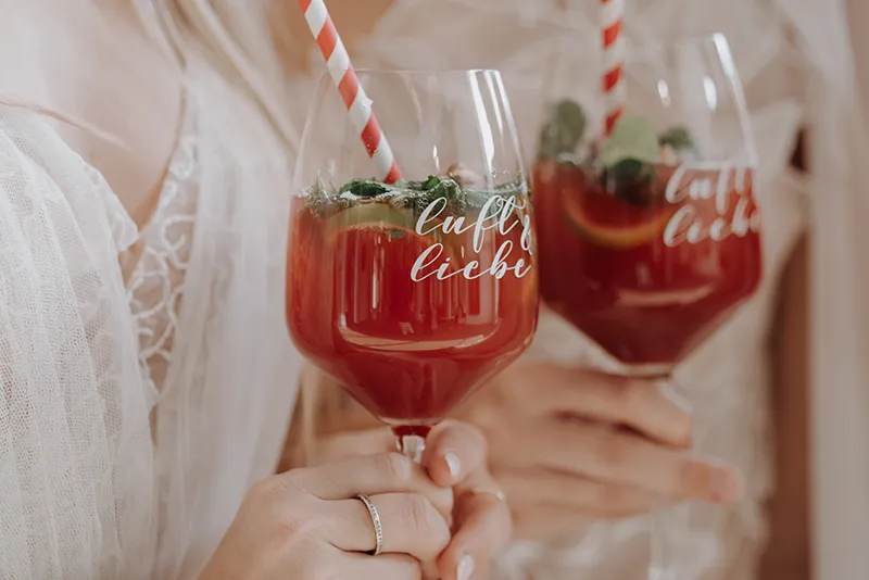 Cocktails in Luft & Liebe® Glas beim Hochzeitsfestival