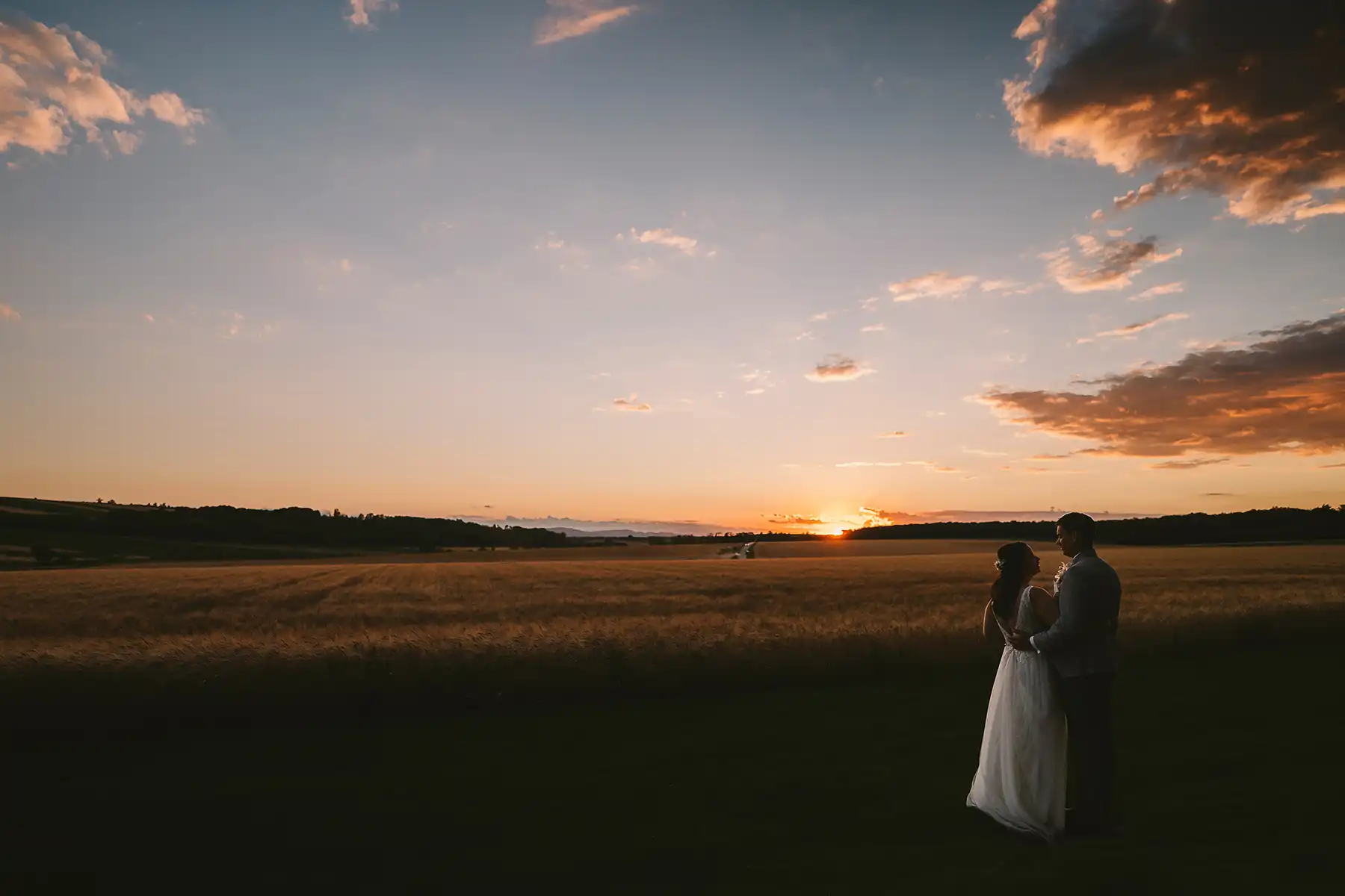 Traum in Creme & Rosa: Romantische Hochzeit im Schloss Nikitsch
