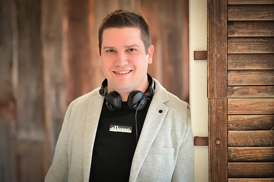 DJ Soundstorm | Musik für eure Hochzeit