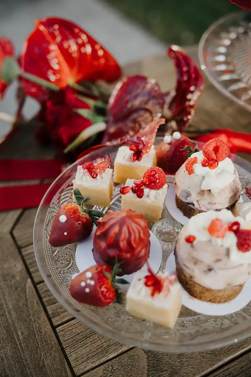 Chilis & Prada – Avantgardistische Hochzeit mit feurigen Highlights