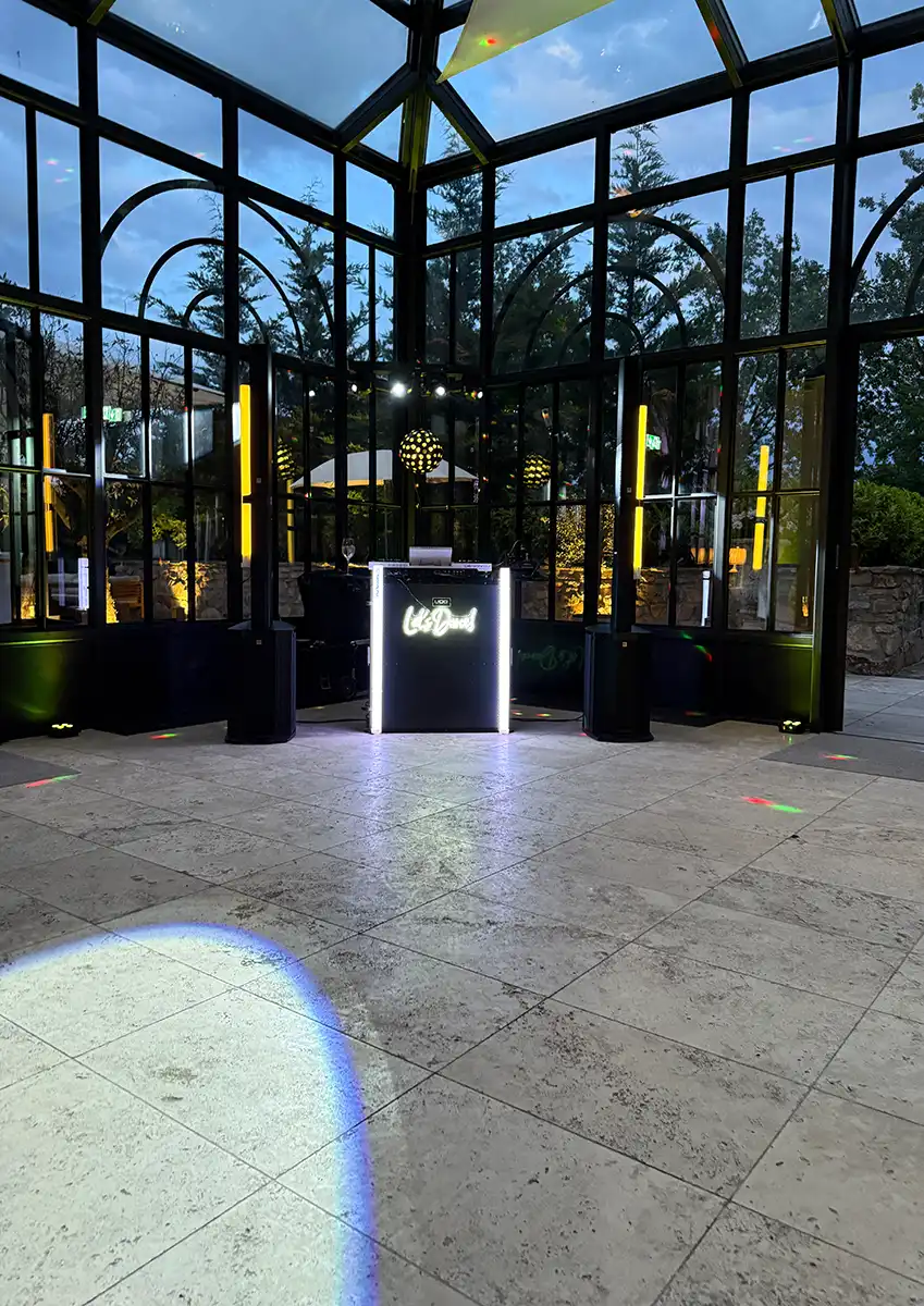 music2jump | DJs für eure Hochzeit