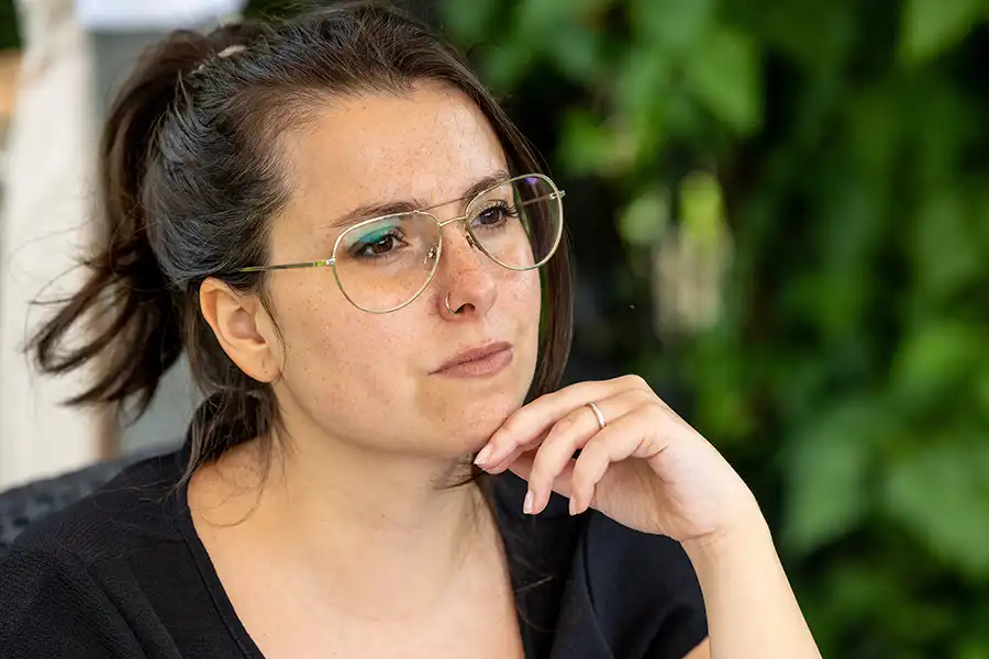 Traurednerin & Sängerin Sandra Piribauer