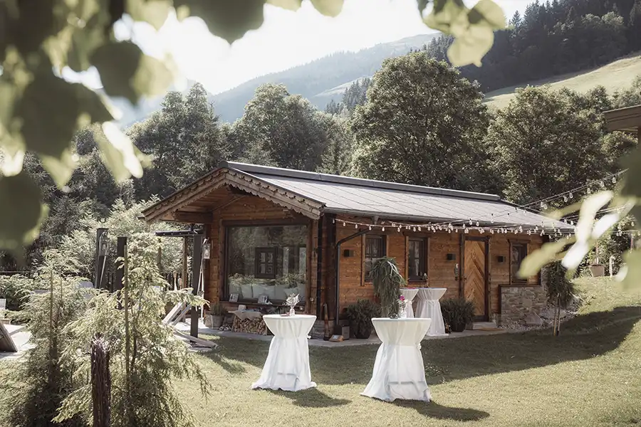 Hochzeitslocation „Chalet Dirndl und Buam“