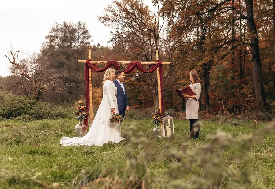 Traurednerin Sandra Sauer