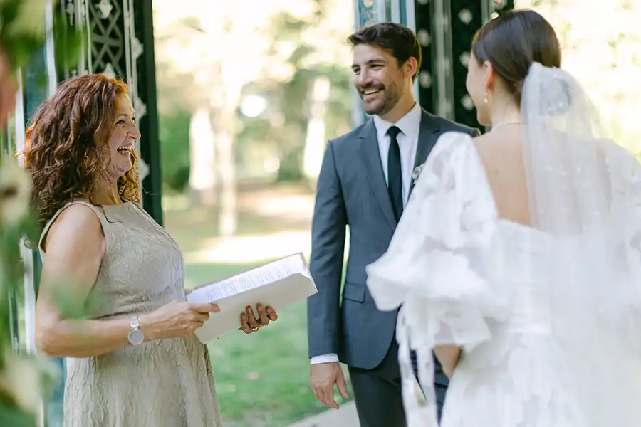 Traurednerin Ulrike Adler-Wiegele