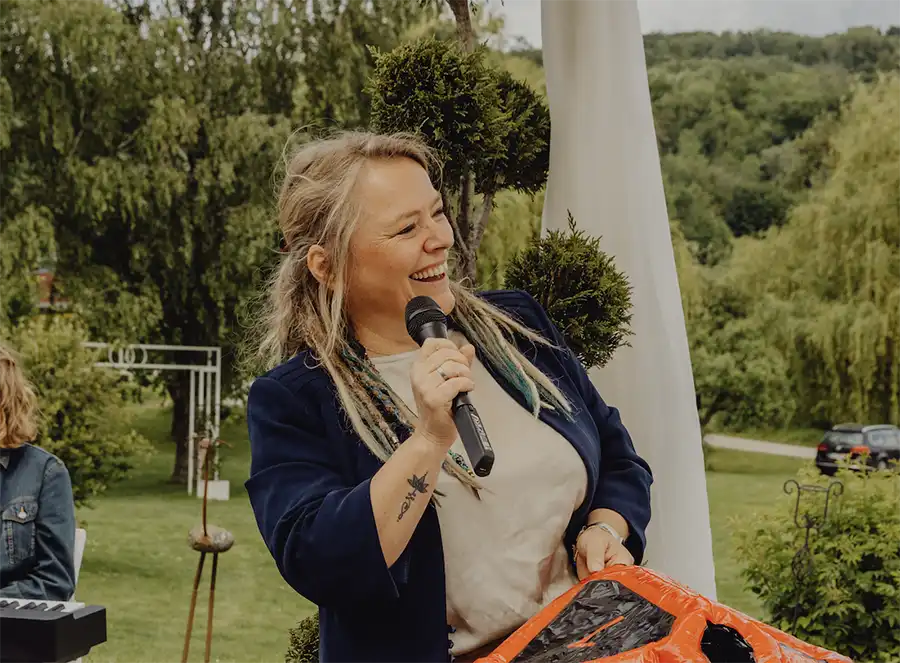 Traurednerin Manuela Scherzer