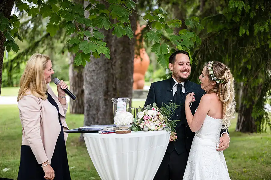 Traurednerin Birgit Bruckmüller