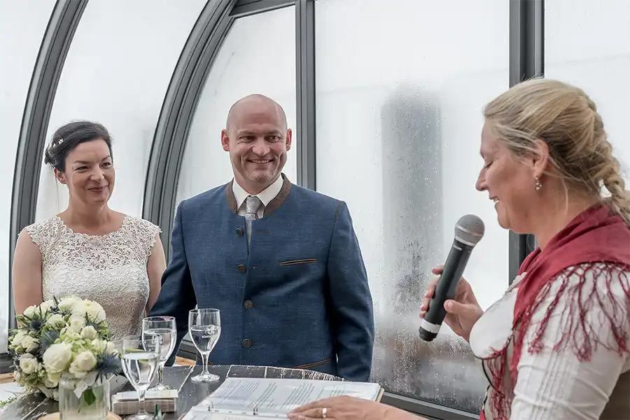 Traurednerin Birgit Bruckmüller