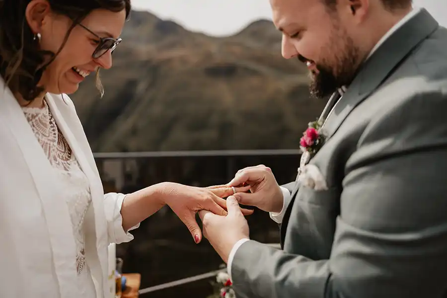 Traurednerin Julia Wechselberger