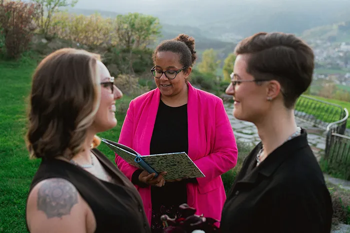 Traurednerin Jacqueline Koch