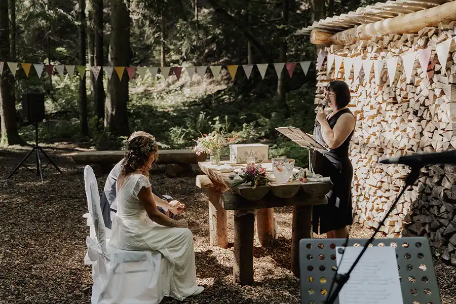 Freie Rednerin Viktoria Kluwe