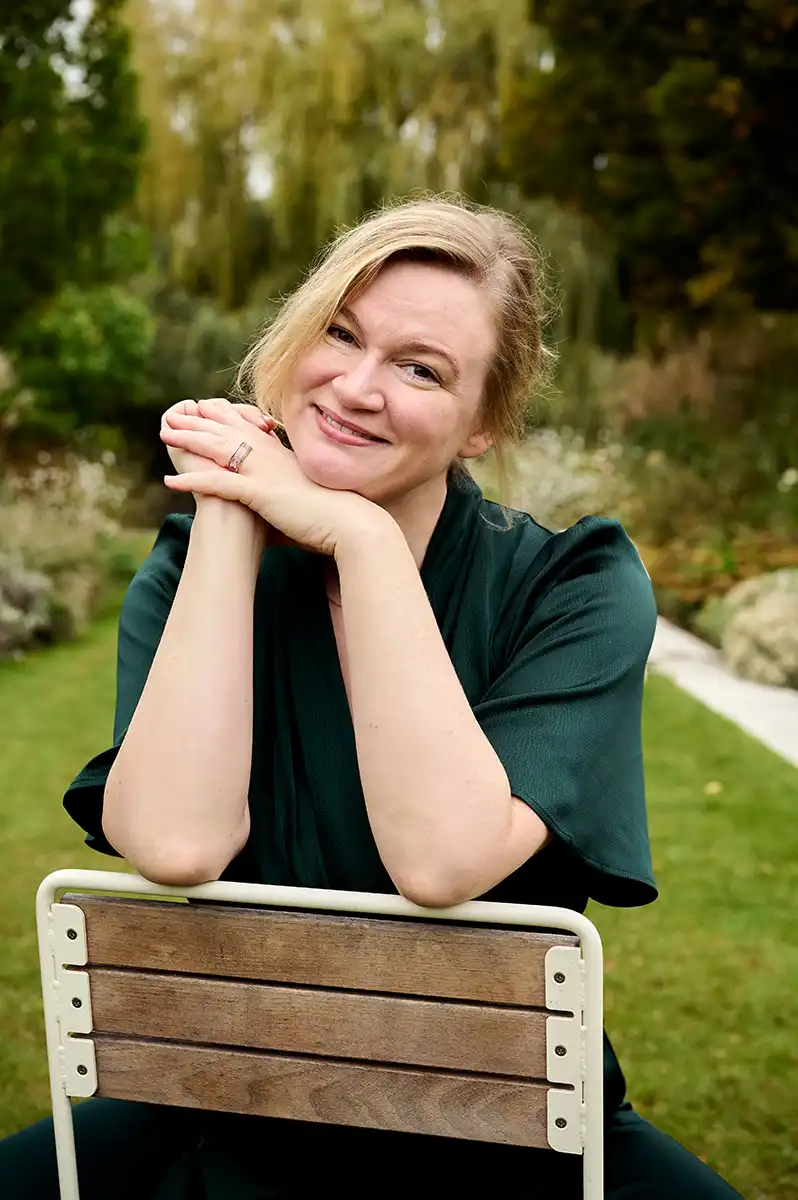 Traurednerin Bettina Schabschneider