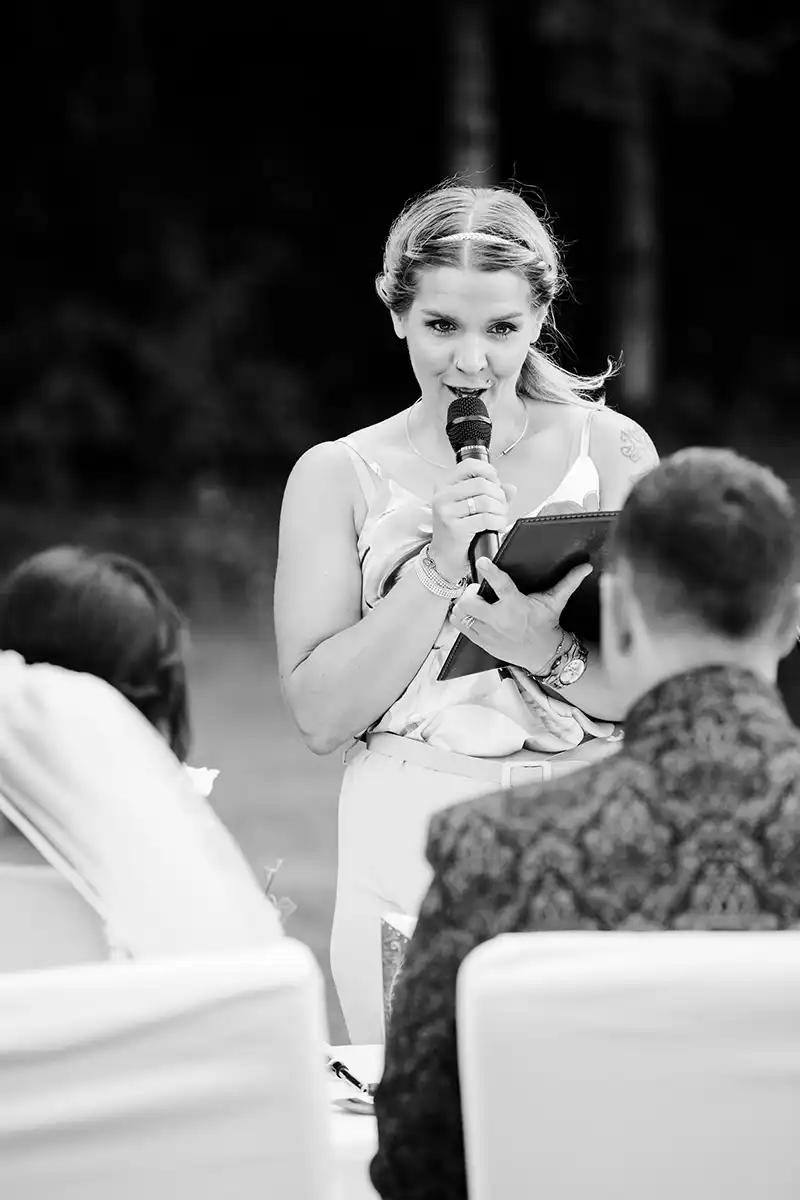 Traurednerin Nicole Wagner