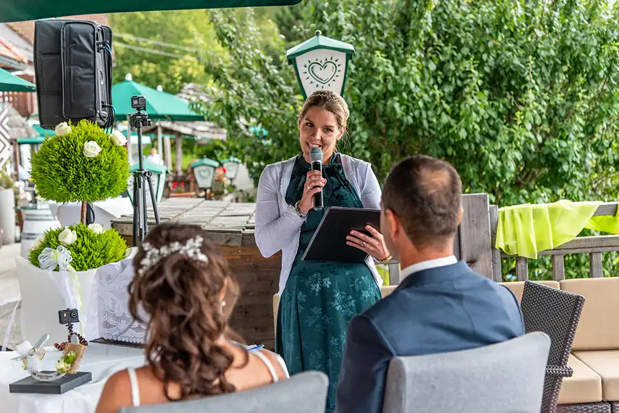 Traurednerin Nicole Wagner